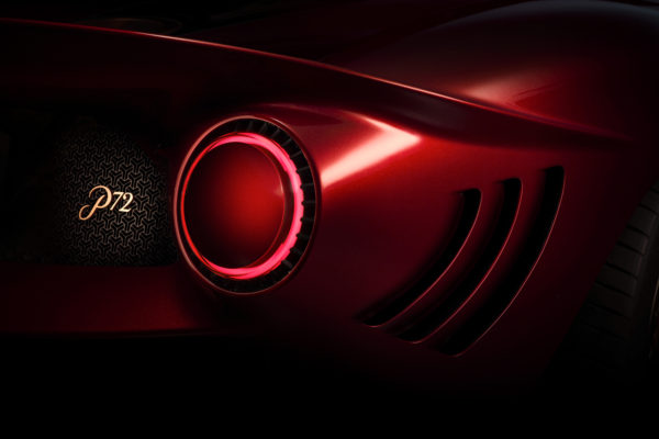 De-Tomaso-P72-Rear-Light-600x400